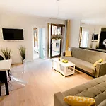 Staywin Aura I